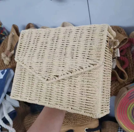 قدرتی رتن لیڈی بیچ بیگ