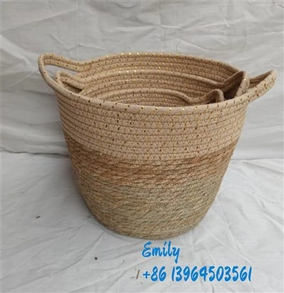 چھوٹی قدرتی اسٹوریج ٹوکریاں