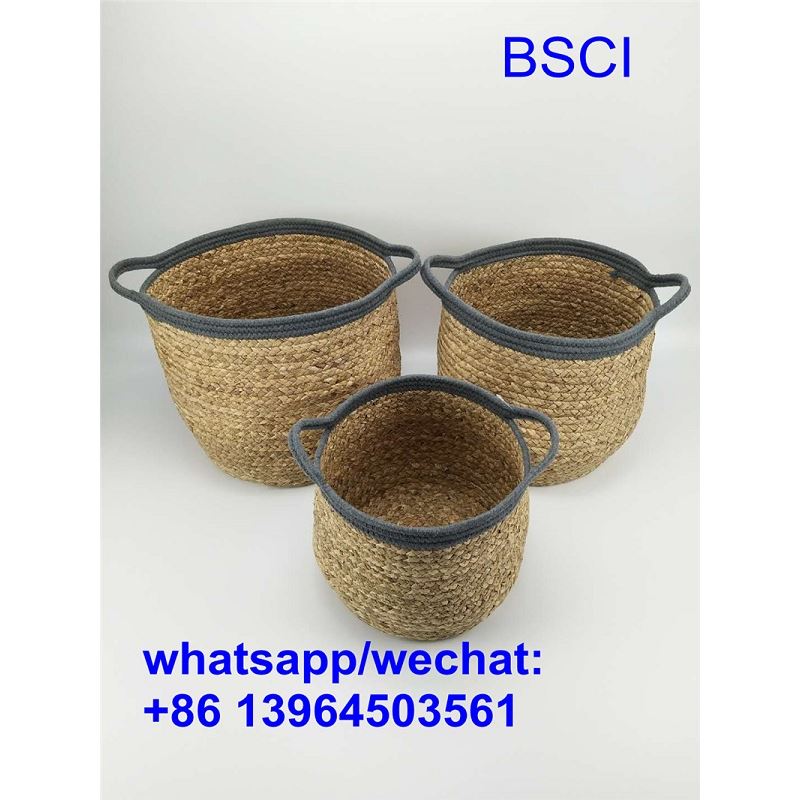 تنکے ذخیرہ کرنے والی ٹوکریاں